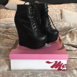 Jeffrey Campbell Damsel Ankle Boots